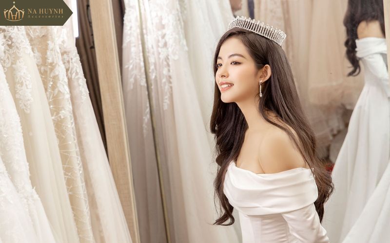 Phụ kiện giúp cô dâu trở nên xinh đẹp, rạng rỡ hơn trong ngày trọng đại