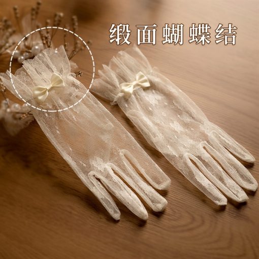 Găng Tay Voan Ren Màu Trắng Kem Dài 23cm