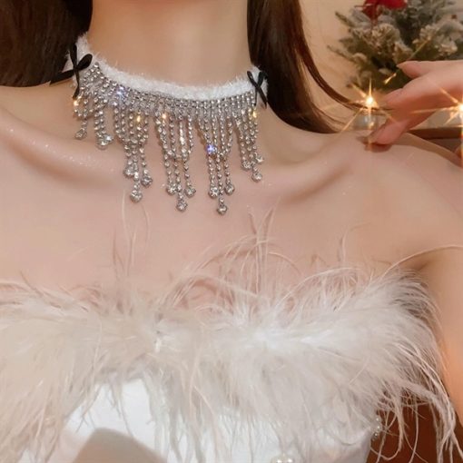 Vòng Cổ Lông Vũ Mix Đá Đính Nơ - Hình ảnh 2