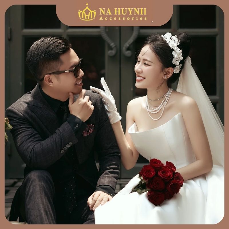 Xu hướng phụ kiện cưới cô dâu mới nhất 2025.