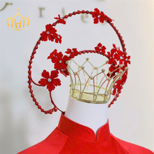 Mấn Khung Kim Loại Áo Dài Cô Dâu Màu Đỏ - Mấn Khung Viền Ngọc Trai Đính Hoa Sáp Đỏ - Hình ảnh 4