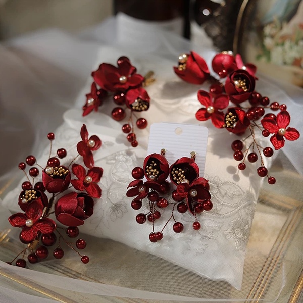 Set 3 Món Kẹp Hoa Kèm Bông Tai - Đỏ