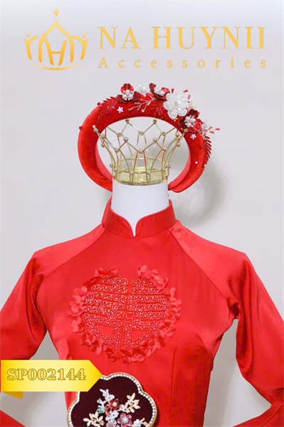 Mấn Vải Áo Dài Cô Dâu Màu Đỏ - Mấn Nhung Đỏ Tươi Đính Hoa Mai Trắng