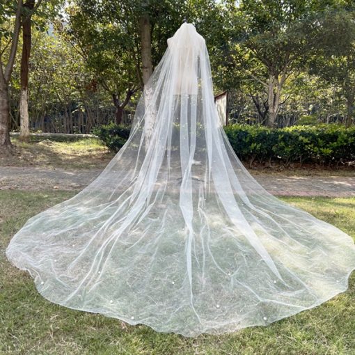 VOAN DÀI ĐÍNH ĐÁ HẠT TRAI 1 LỚP 350CM KÈM NƠ VOAN CÓ THỂ TÁCH RỜI MÀU TRẮNG -