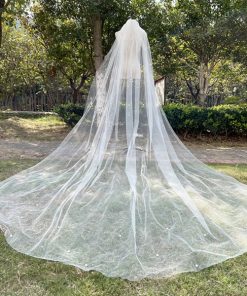 VOAN DÀI ĐÍNH ĐÁ HẠT TRAI 1 LỚP 350CM KÈM NƠ VOAN CÓ THỂ TÁCH RỜI MÀU TRẮNG -