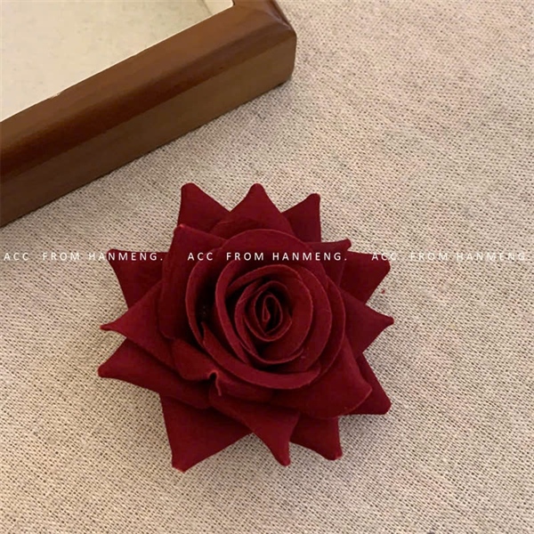 Kẹp Hoa Cài Tóc - hoa hồng đỏ nhỏ