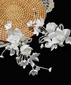Set 2 Kẹp Hoa Trắng Mix Lá Ngọc Trai -