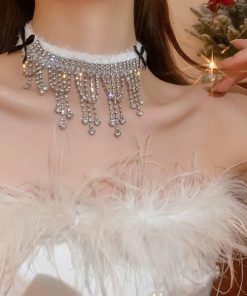 Vòng Cổ Lông Vũ Mix Đá Đính Nơ - Nơ Đen