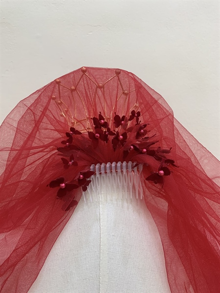 Voan Đỏ 2 Lớp Đính Họa Tiết - Đỏ Hồ Điệp Đính Hạt Trai - Hình ảnh 2