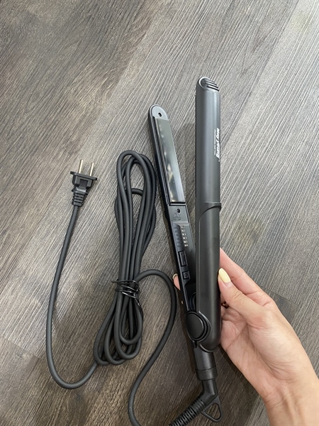 MÁY DUỖI TÓC MAY YOUNG - MÀU ĐEN