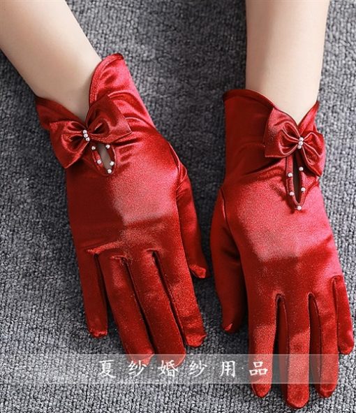 Găng Tay Phi Đỏ Đô - Đỏ đô đính nơ hạt trai nhỏ - Hình ảnh 3