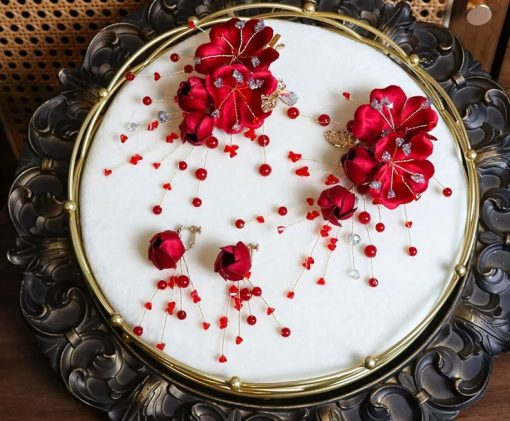 Set 2 Món Kẹp Hoa Mix Ngọc Trai Màu Đỏ, Nhụy Đá Xanh, Kèm Bông Tai -