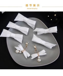 Set 5 Nơ Trắng Kèm Bông Tai -