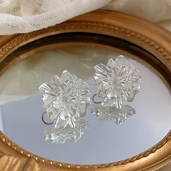 Bông Tai Hoa Trắng - 1 - Hình ảnh 3