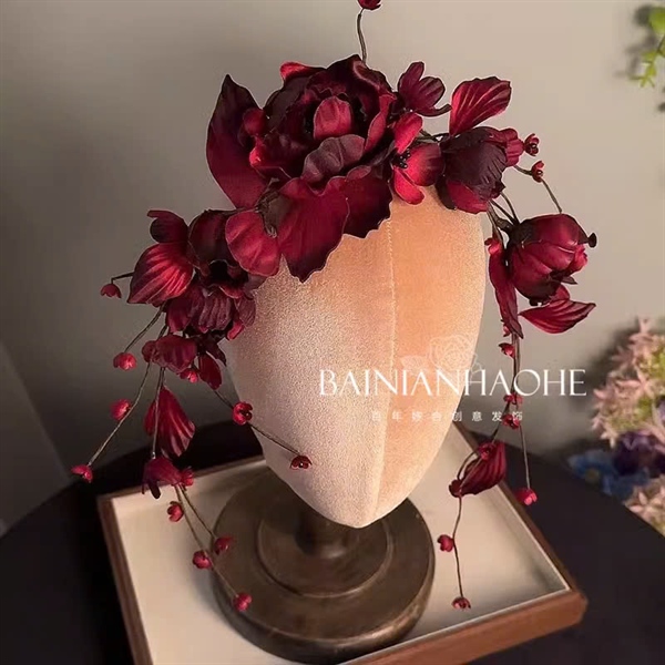 Băng Đô Cô Dâu Cài Hoa Nhẹ Nhàng, Bờm Hoa Cài Tóc - Hoa Đỏ Ombre - Hình ảnh 5