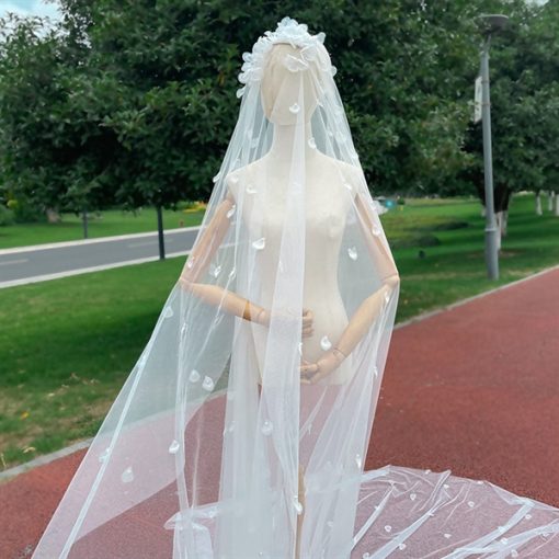 VOAN BỜM HOA KẾT CÁNH HOA ĐÍNH NGỌC 1 LỚP 300CM VOAN LÚP CÔ DÂU MÀU TRẮNG -