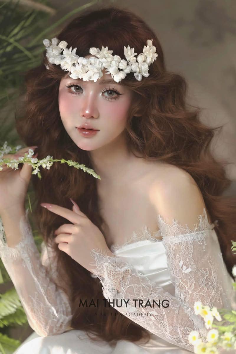 Băng Đô Cô Dâu Cài Hoa Nhẹ Nhàng, Bờm Hoa Cài Tóc - Hoa Trắng Mix Nhụy Hạt Trai - Hình ảnh 3