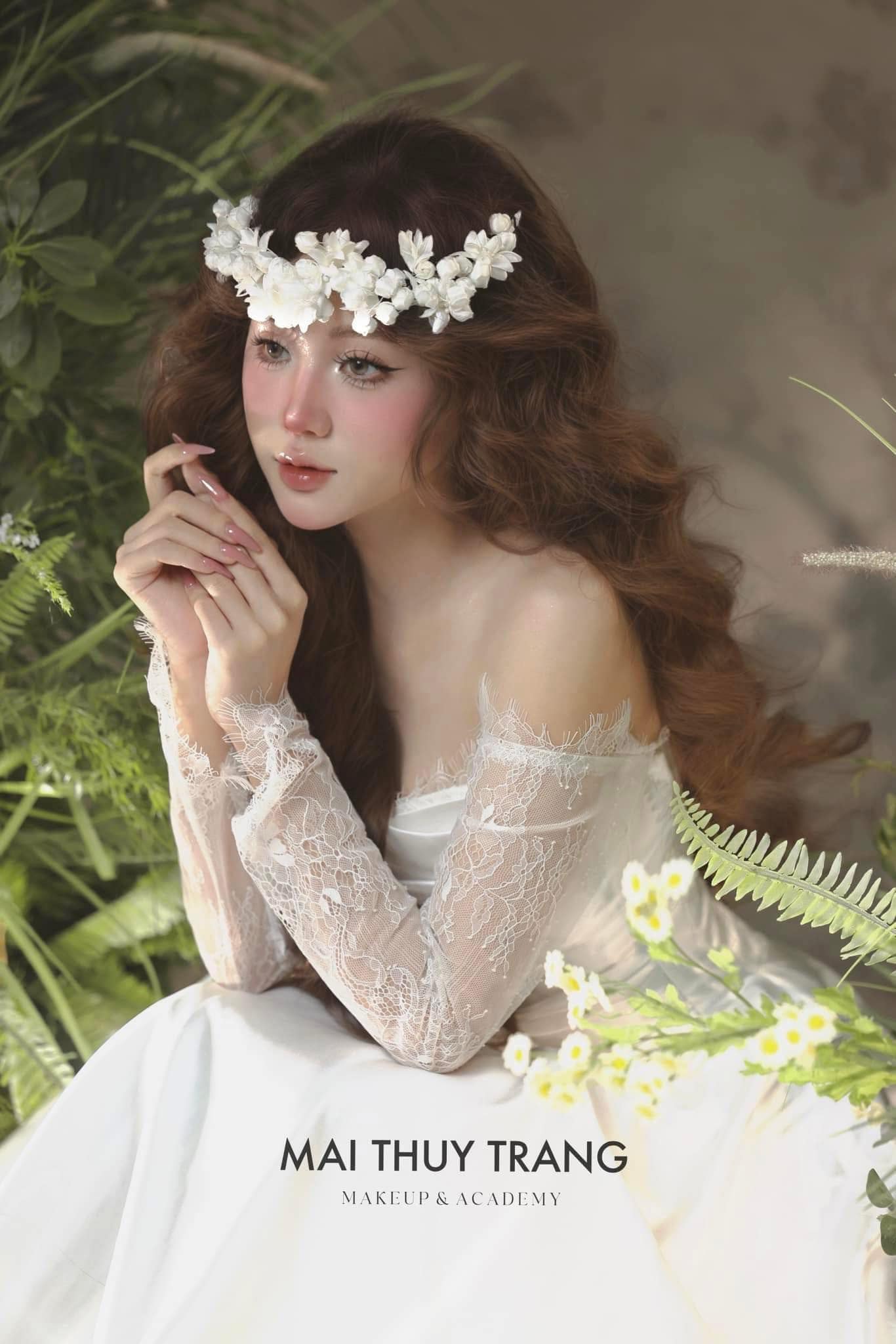 Băng Đô Cô Dâu Cài Hoa Nhẹ Nhàng, Bờm Hoa Cài Tóc - Hoa Trắng Mix Nhụy Hạt Trai - Hình ảnh 5