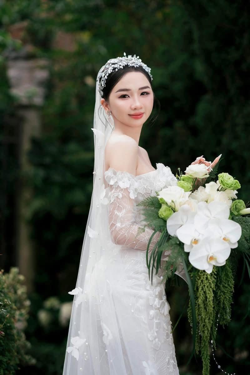 Băng Đô Cô Dâu Cài Hoa Nhẹ Nhàng, Bờm Hoa Cài Tóc - Sao Biển - Hình ảnh 5