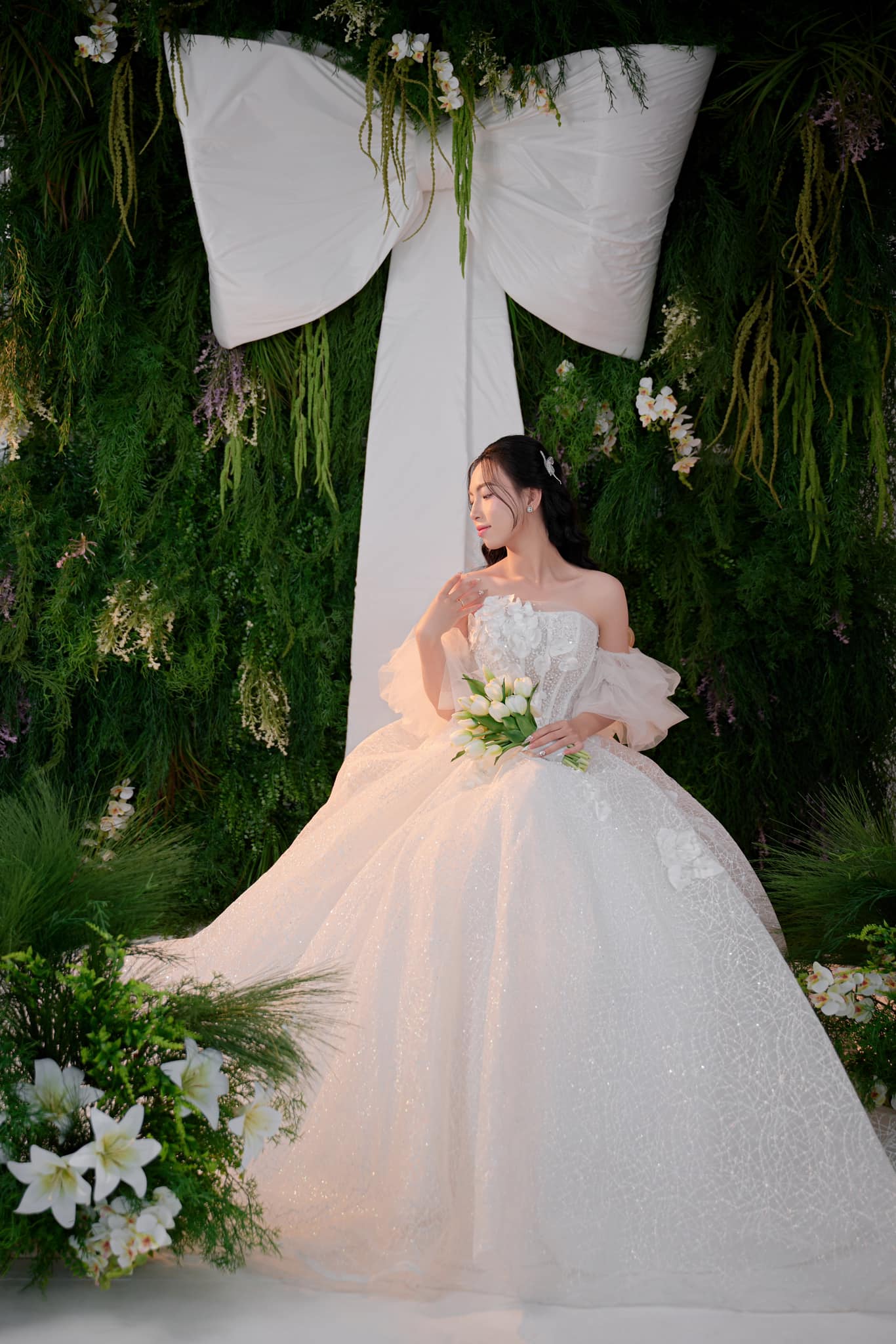 Hoa Cầm Tay Cô Dâu Phụ KIện Chụp Hình Phụ Kiện Cưới - 12 - Hình ảnh 3