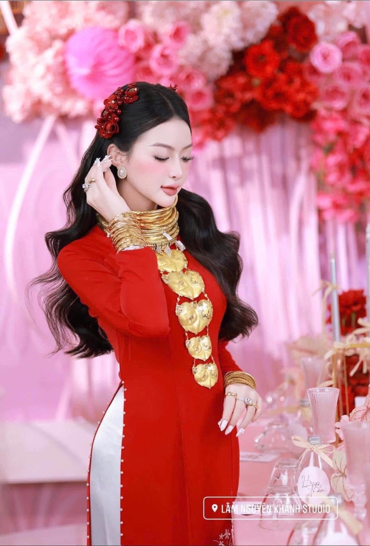 Set 3 Món Kẹp Hoa Kèm Bông Tai - Đỏ - Hình ảnh 15