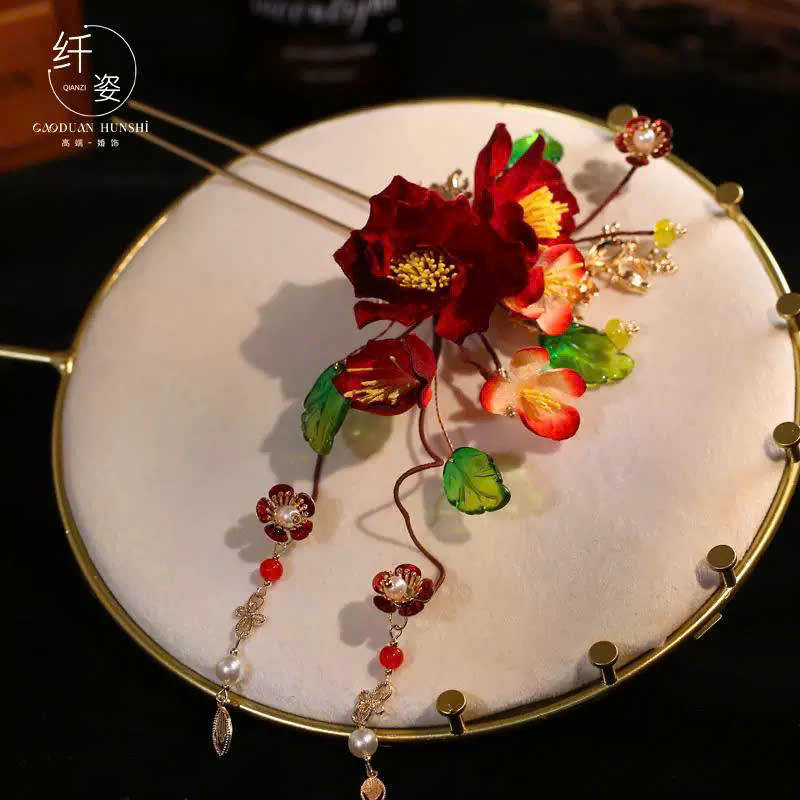 Set Trâm Hoa Đỏ Mix Lá Phale Kèm Bông Tai - - Hình ảnh 5