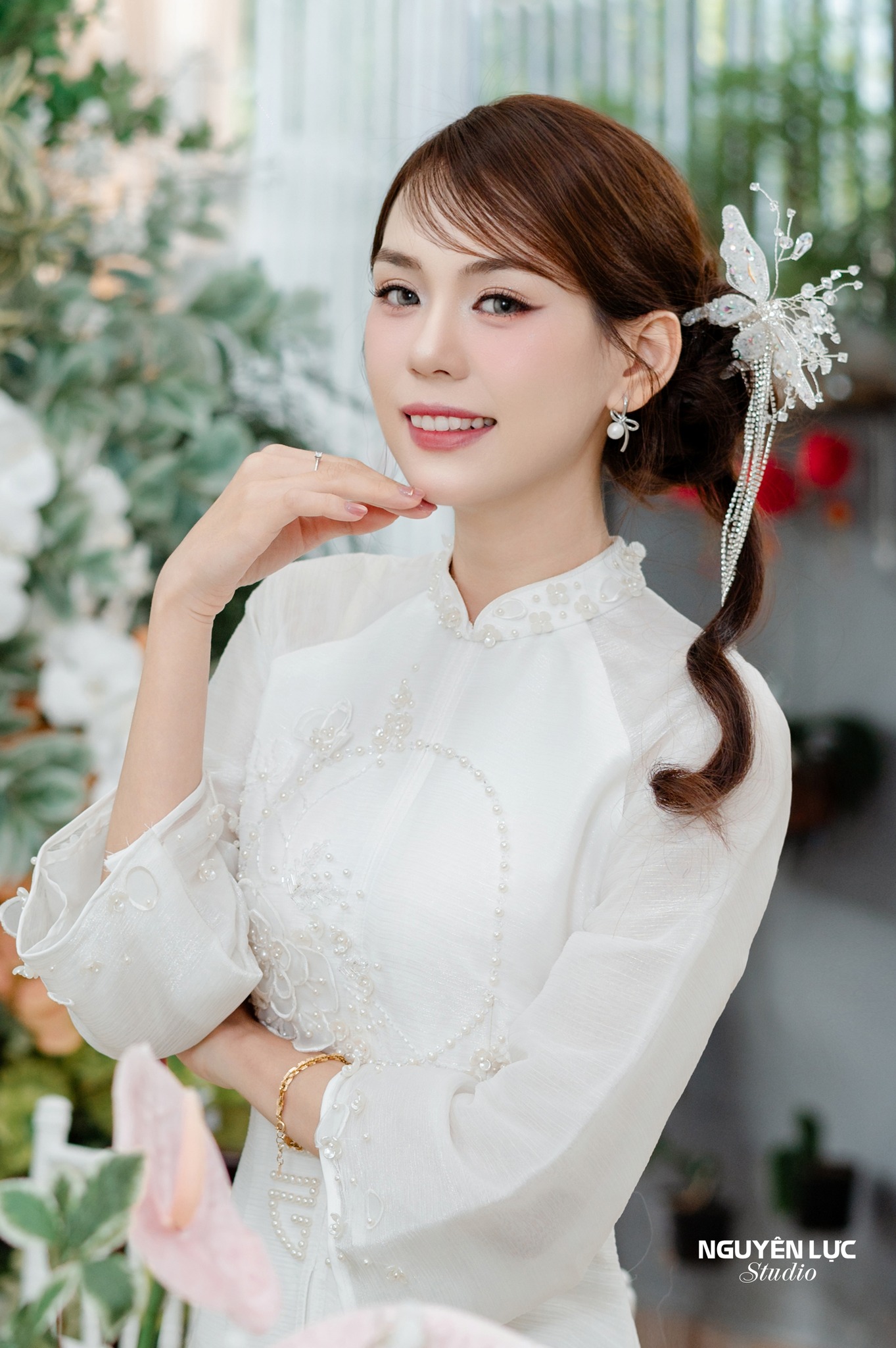 Trâm Hồ Điệp Phale Trắng Tua Rua Đá - - Hình ảnh 7