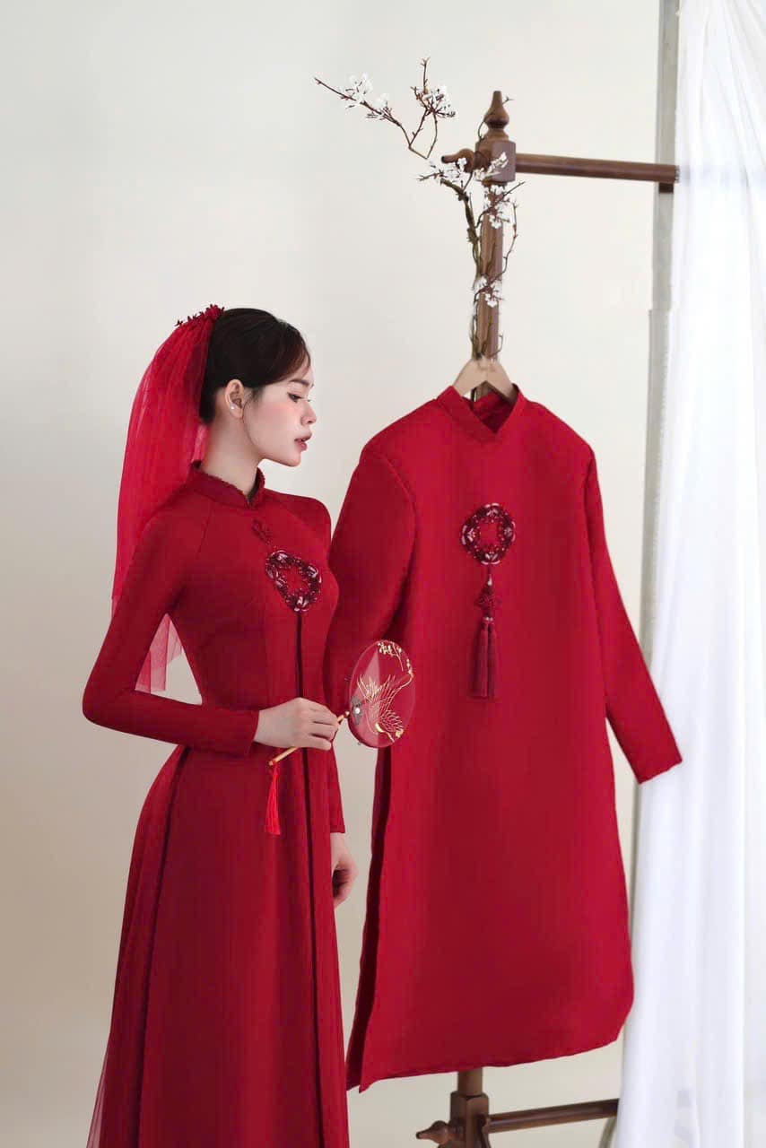 Voan Đỏ 2 Lớp Đính Họa Tiết - Đỏ Hồ Điệp Đính Hạt Trai - Hình ảnh 3