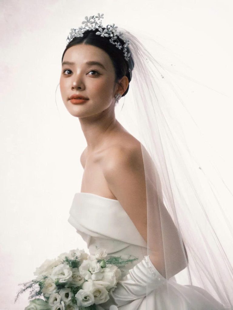 Vuong-Mien-Hoa-Da-Kem-Bong-Tai-Hoa-7