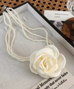 Choker Ngọc Trai Đính Hoa Trà - 3 Dây Ngọc Trai