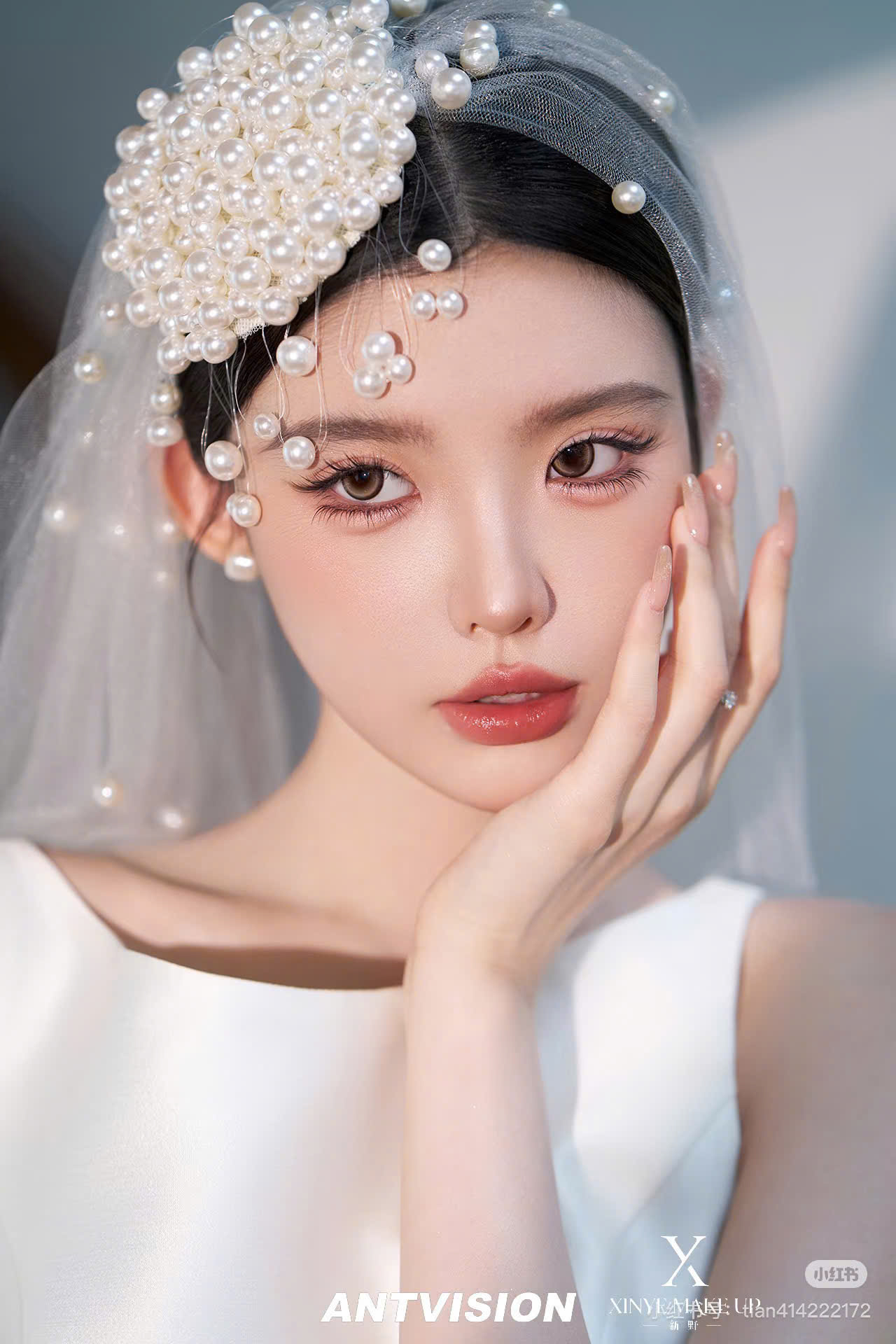 Mũ Ngọc Trai Tua Rua Đính Kèm Voan 1 Lớp 1m x 1m35 - Hình ảnh 3