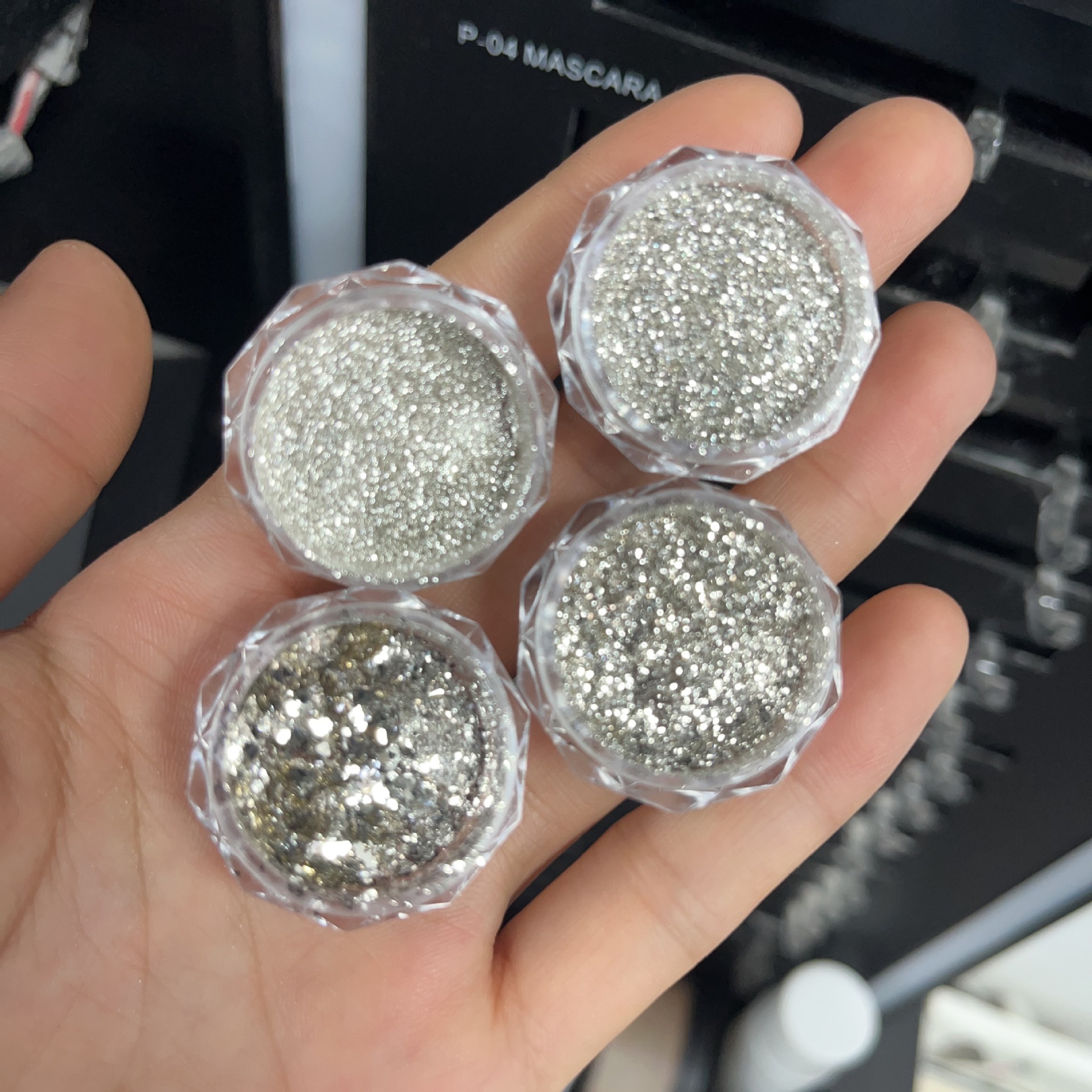 Set 4 Hộp Nhũ Màu Trắng Bạc - Hình ảnh 2